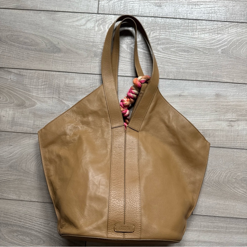 NWOT Vince Camuto Afina Leather‎ Tote Tan With Bag Charm Double Handle Large - Picture 5 of 16